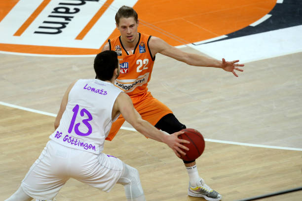 路突破时几 路突破时几